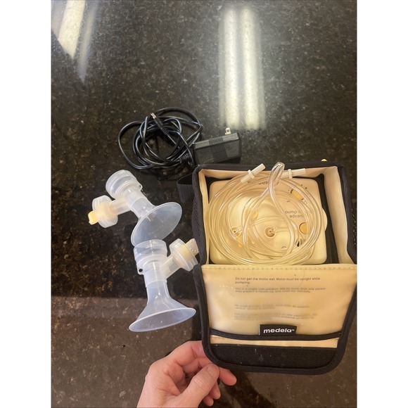 Medela Pump In Style Advanced Breast Pump W/ Tubes And Hoses Motor Cord Nursing - Picture 1 of 8